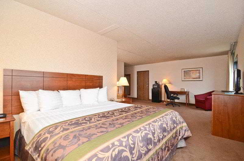 Hotel Ramada By Wyndham Fargo Pokój zdjęcie