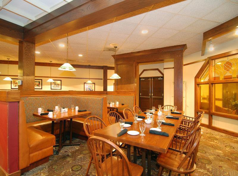 Hotel Ramada By Wyndham Fargo Restauracja zdjęcie